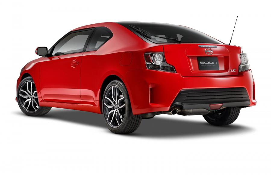  Scion tC 2015 года  (фото 4 из 6)